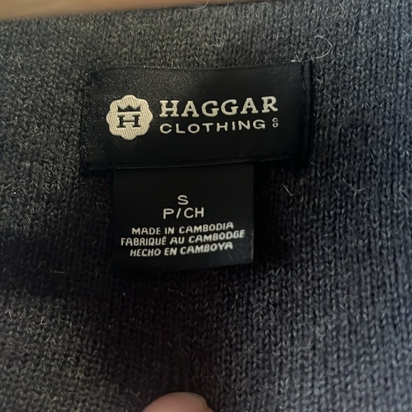 Navy blue quarter zip sweater - Picture 3 of 6